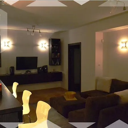 Marko's Crib *